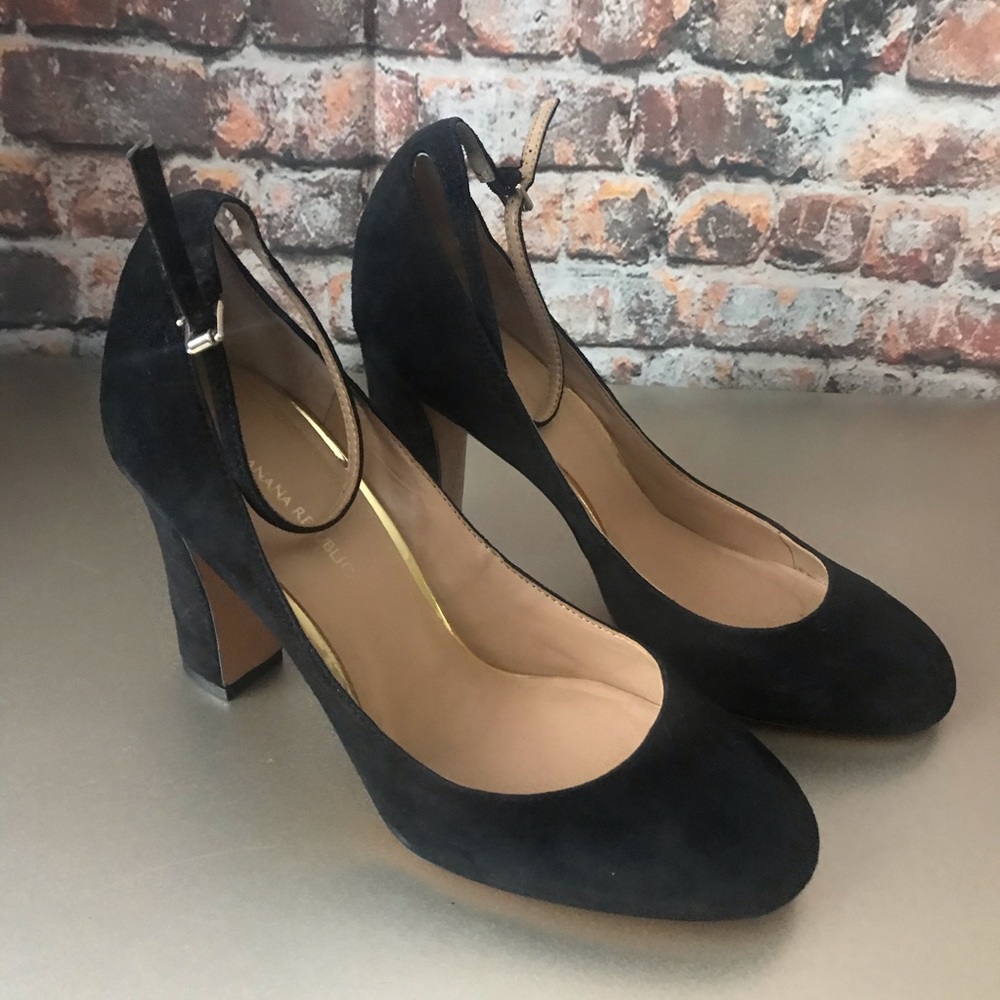 Banana Republic Suede Almond Toe Ankle Strap Heels